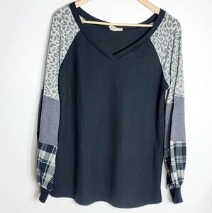 Grace & Emma Waffle Knit Balloon Sleeves Blouse